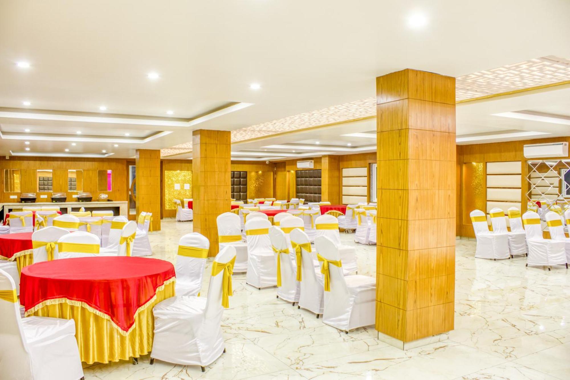 Zip By Spree Hotels Grand Legacy Prime Dehradun Eksteriør bilde