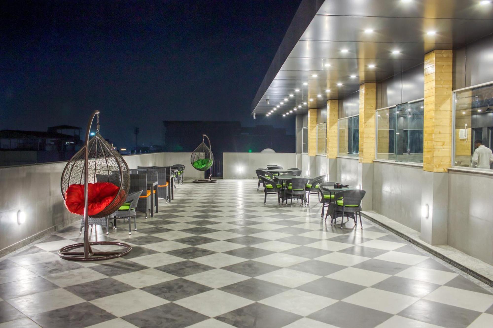 Zip By Spree Hotels Grand Legacy Prime Dehradun Eksteriør bilde