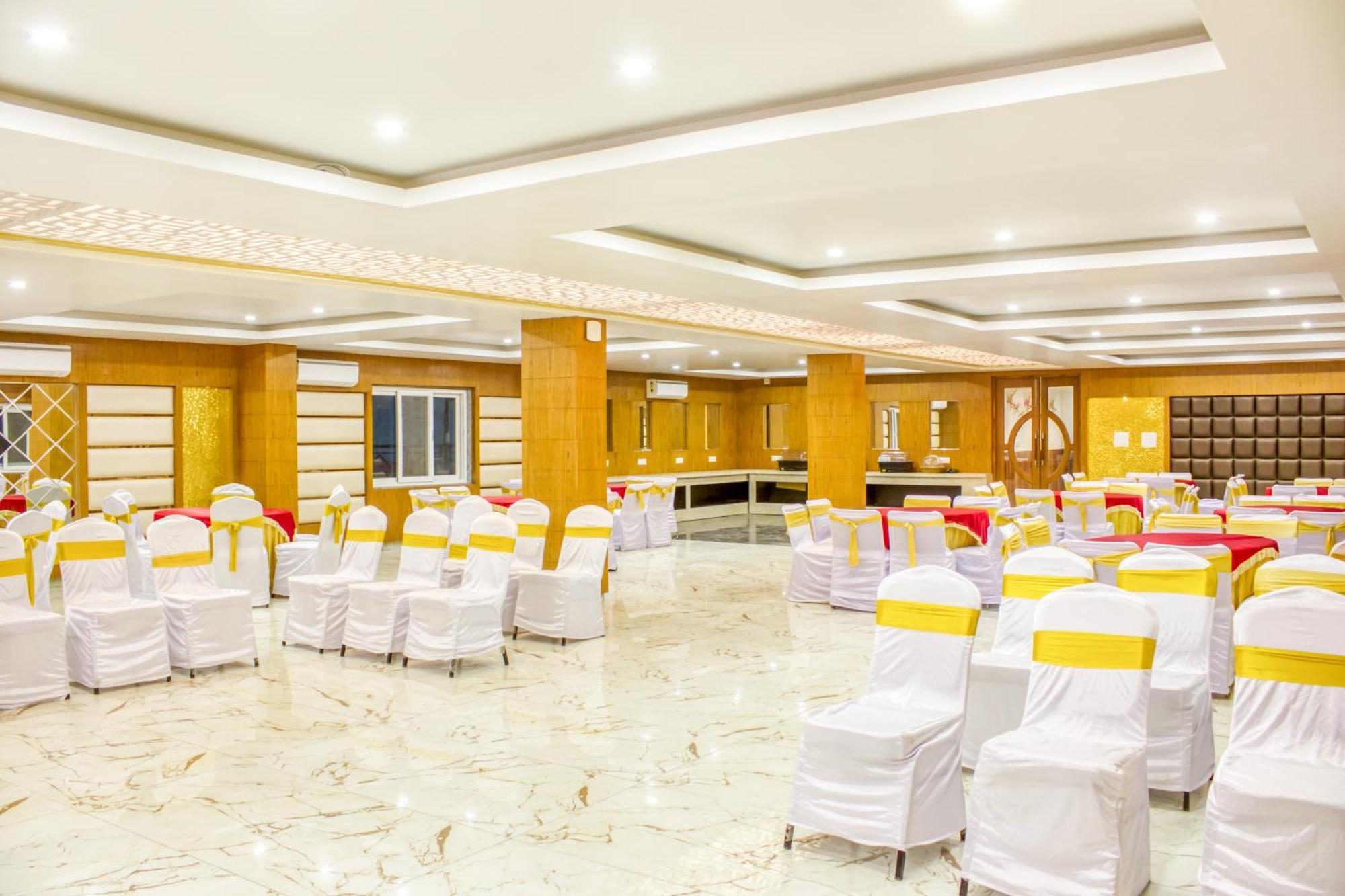 Zip By Spree Hotels Grand Legacy Prime Dehradun Eksteriør bilde