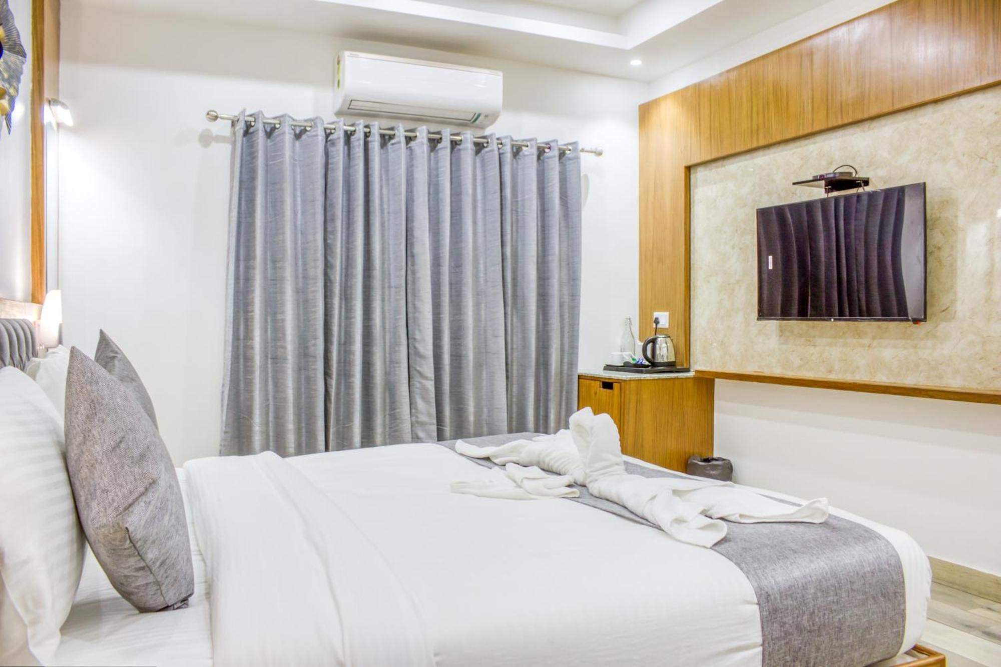 Zip By Spree Hotels Grand Legacy Prime Dehradun Eksteriør bilde